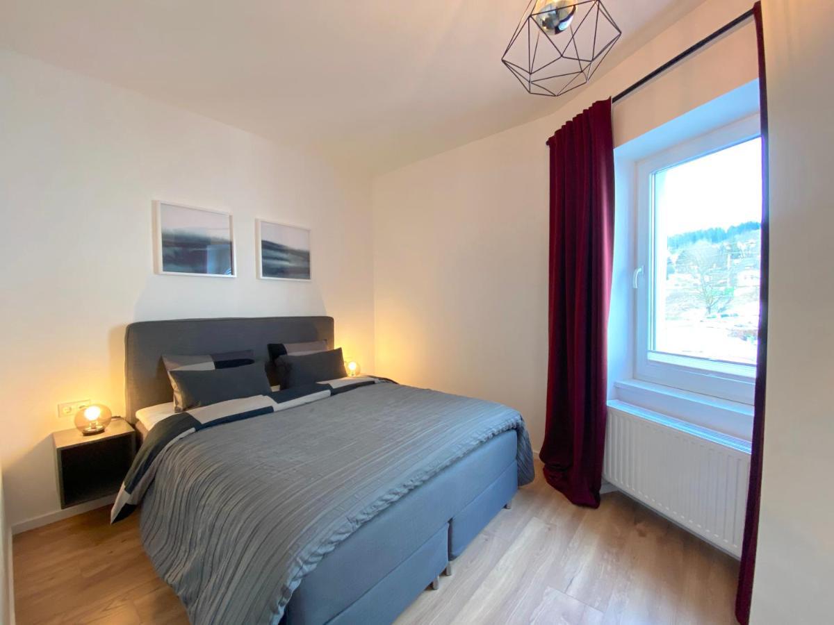 White Inn - Ferienwohnung Mit Terrasse Мюрццушлаґ Екстер'єр фото