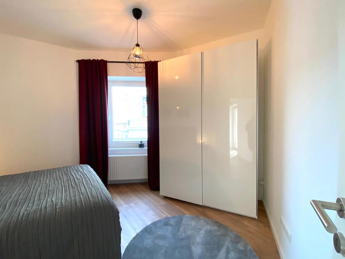 White Inn - Ferienwohnung Mit Terrasse Мюрццушлаґ Екстер'єр фото