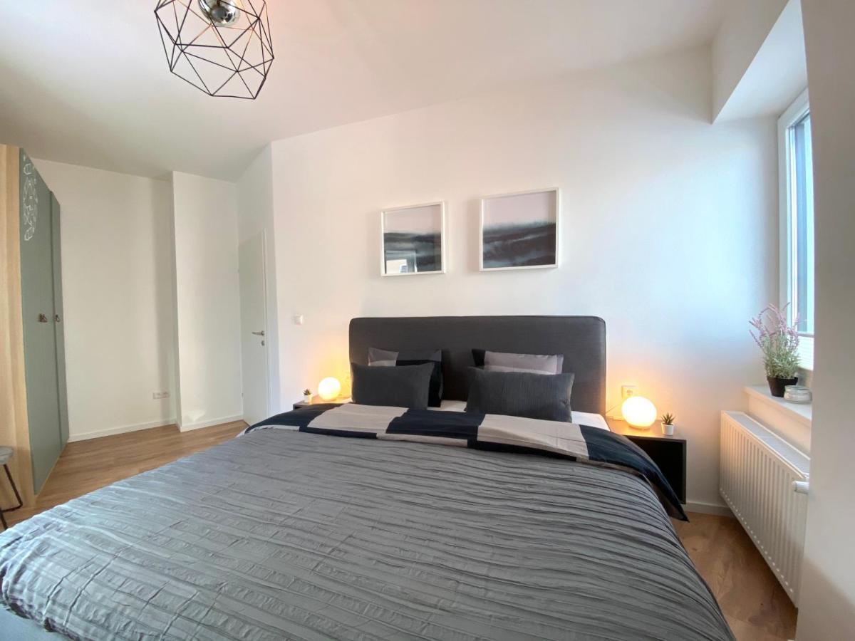 White Inn - Ferienwohnung Mit Terrasse Мюрццушлаґ Екстер'єр фото