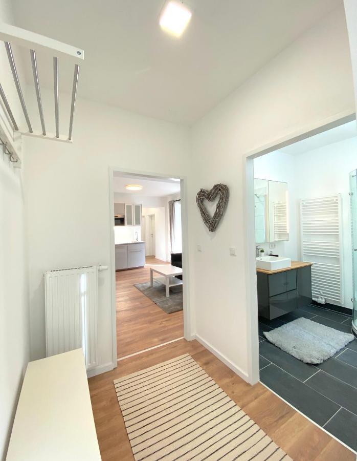 White Inn - Ferienwohnung Mit Terrasse Мюрццушлаґ Екстер'єр фото