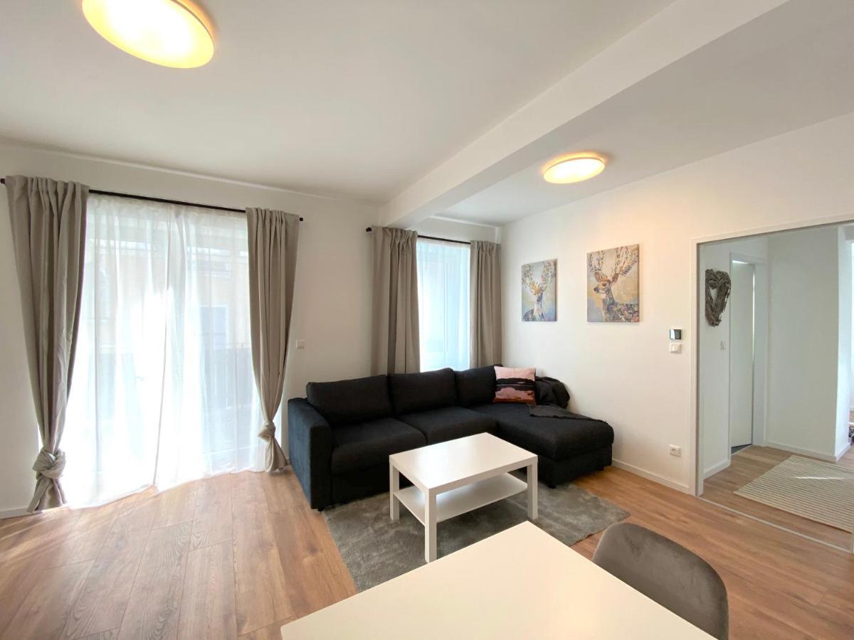 White Inn - Ferienwohnung Mit Terrasse Мюрццушлаґ Екстер'єр фото